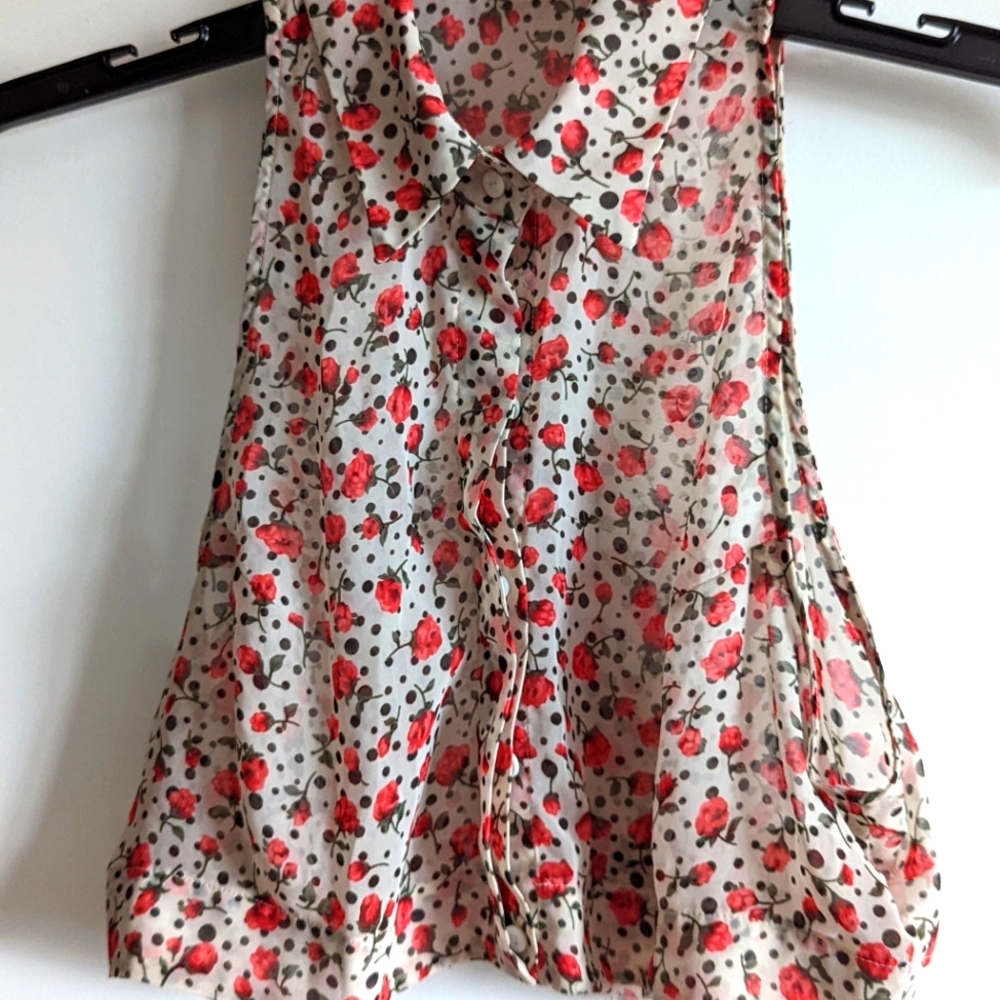 Sheer floral muscle tank crop top